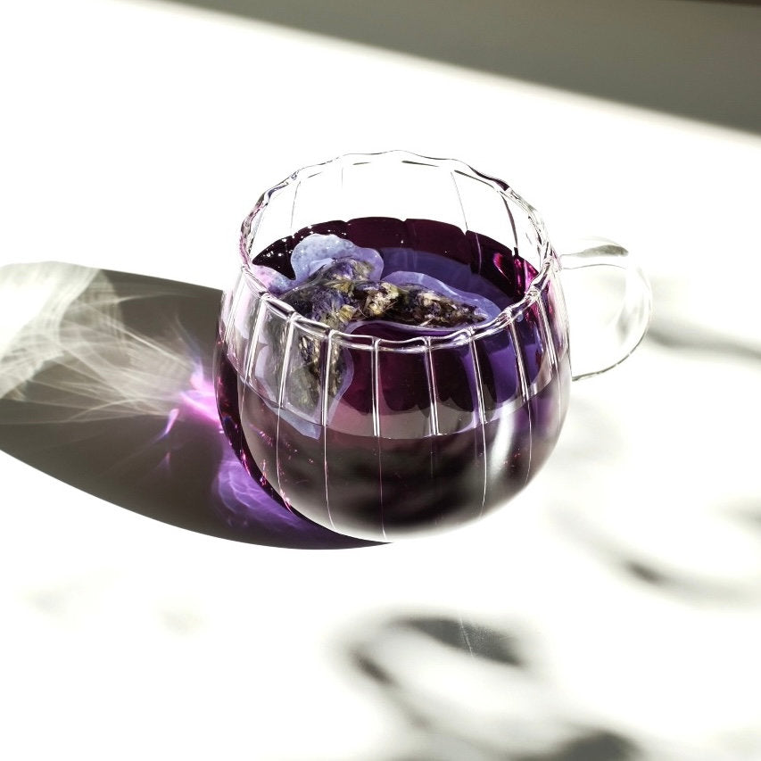 Chrysanthemum Glass Mug