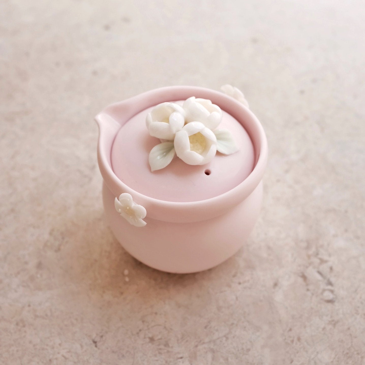 Hand Pinched Cover Bowl