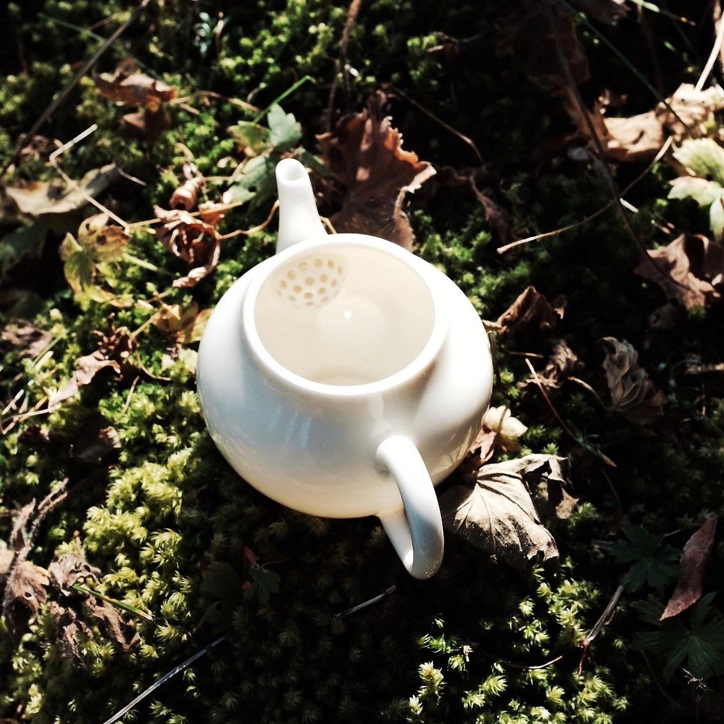 Pear Shape - Apricot White Mini Tea Pot